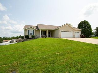 56 Robin Hood Dr, Troy, MO 63379