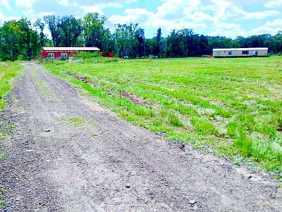 5th image of 8100 State Road 207