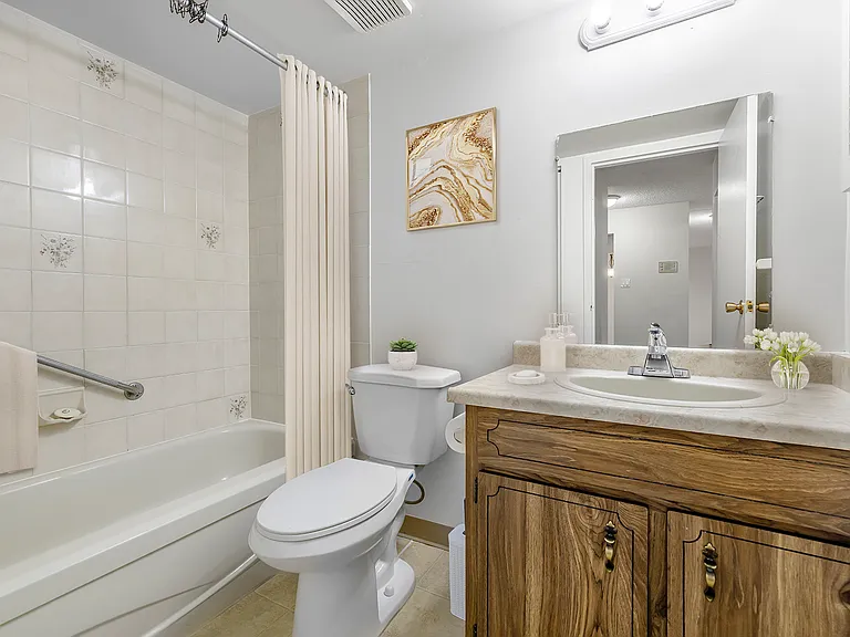 160 Cockburn St — Photo 11