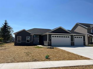 1814 Millennium Xing, Fort Wayne, IN 46845