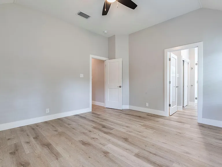 16704 Tomcat Dr — Photo 24