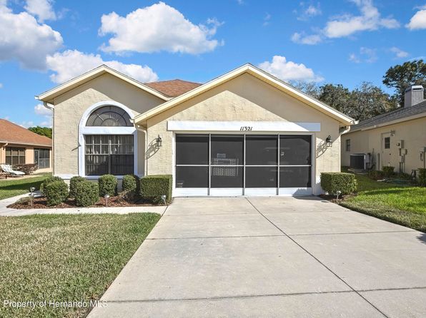 11327 Copley Ct