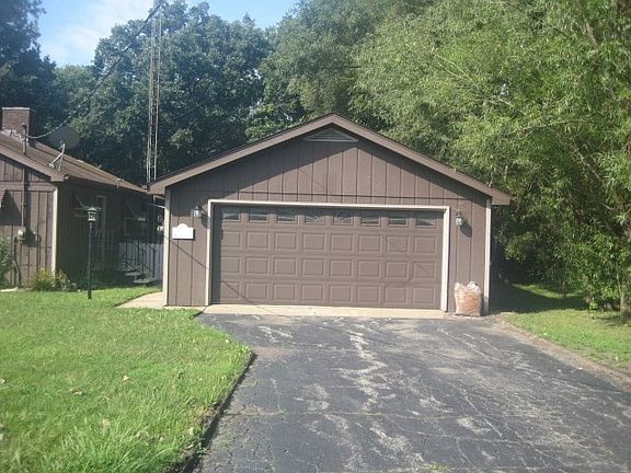 2nd image of 8861 E Teal Ln