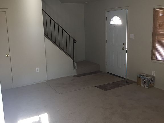 2nd image of 12 Linden Ct