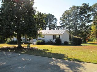 124 Woody Rd, Jackson, GA 30233