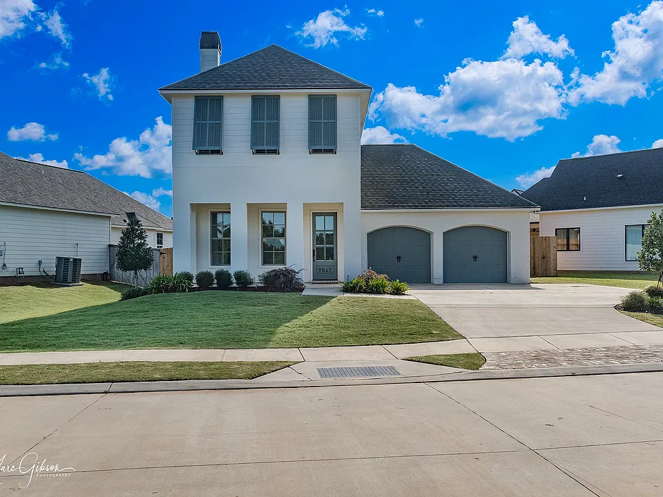 9847 Canebrake Ln