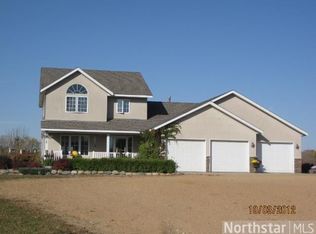 18217 Baldwin Ct, Lester Prairie, MN 55354