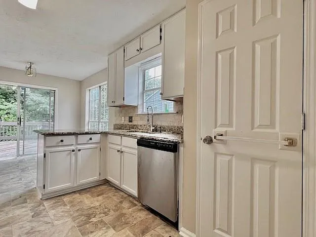 5335 Durham Ridge Ct NW — Photo 5