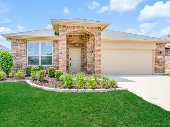 5325 Corn Field Dr, Fort Worth, TX 76179