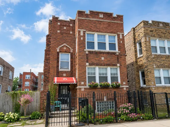 (undisclosed Address), Chicago, IL 60624