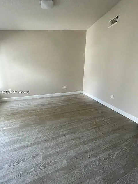 Saga Bay Townhomes — Photo 4
