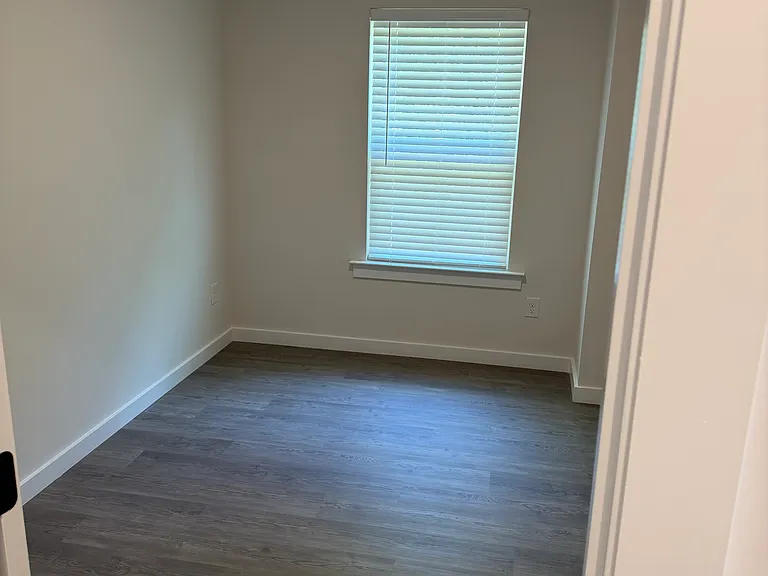 119 8th Avenue Dr SE — Photo 14
