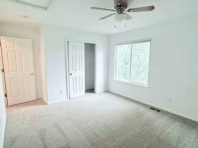 2905 Neil Dr #14 — Photo 26