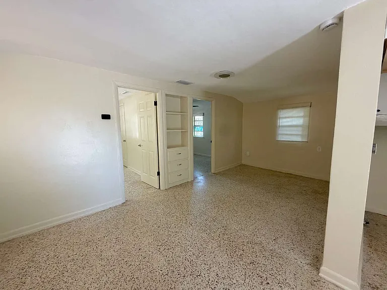 5808 Olive Dr — Photo 5