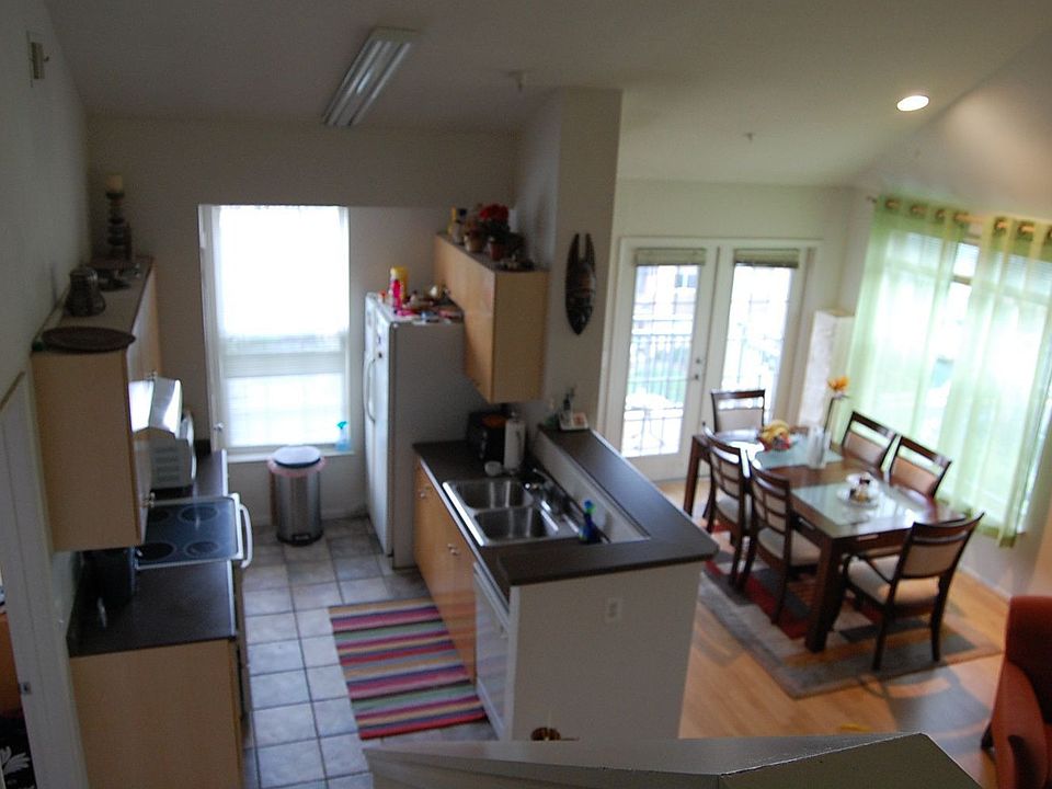 Kitchen and Dining f. stairs