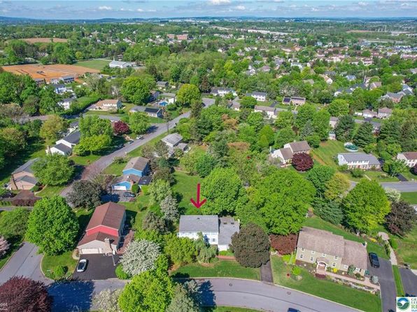1245 Valley View Dr, Allentown, PA 18103