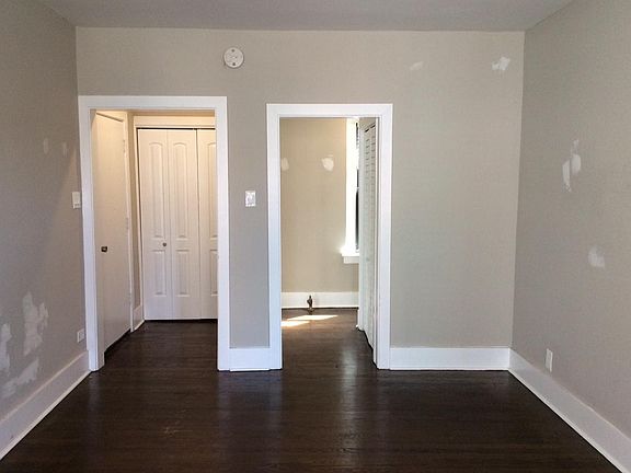 3rd image of 3400 N Elaine Pl #34282W