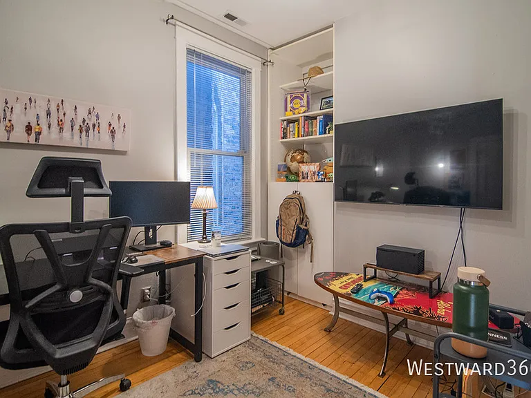 3707 N Bosworth Ave #2 — Photo 17