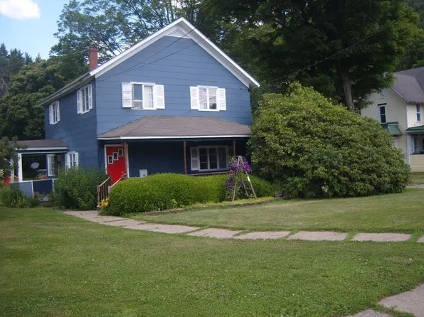 12 West St, Galeton, PA 16922