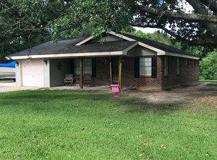143 Smith St, Carriere, MS 39426