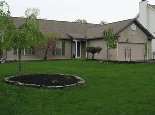 11814 Ivy Ridge Dr, North Royalton, OH