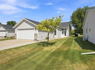 2872 35th St S, Moorhead, MN 56560
