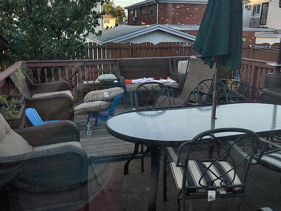 4th image of 2157 E 70th St #1