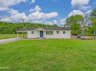 908 Tater Valley Rd, Luttrell, TN 37779