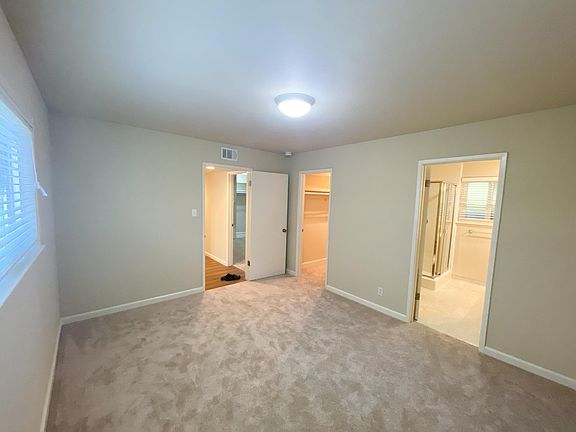 4th image of 1410 Hudson St #7