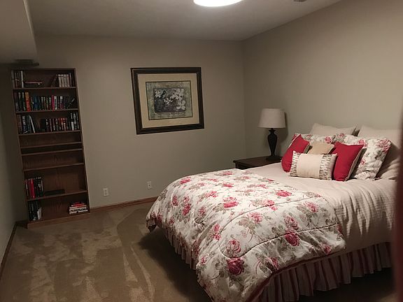 4th image of 3037 Country Club Pkwy