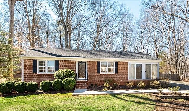 1st image of 2201 Highland Dr