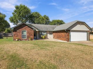 809 Patterson St, Muskogee, OK 74403
