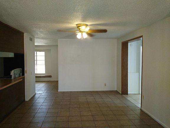 4th image of 6615 N 40th Dr