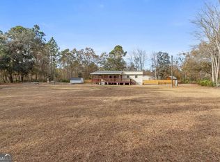 89 Virginia Rd, Hinesville, GA 31313