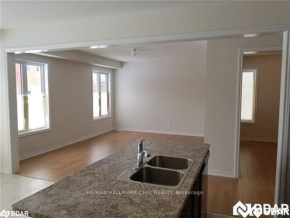 5th image of 232 Brownley Ln