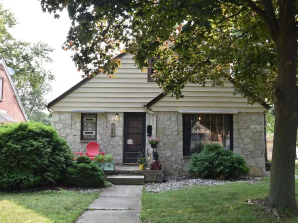 2964 North 82nd STREET, Milwaukee, WI 53222