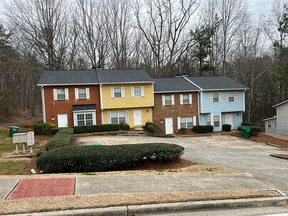 1st image of 2320 Highpoint Rd