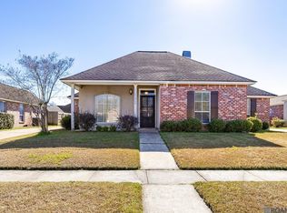 11 Paddock Ave, Baton Rouge, LA 70816