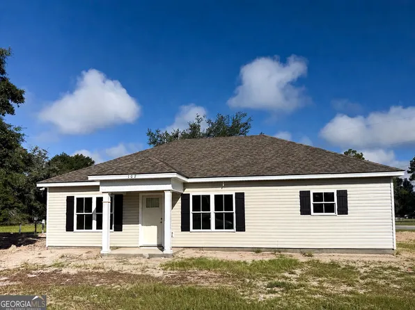 102 Ohoopee St, Reidsville, GA 30453
