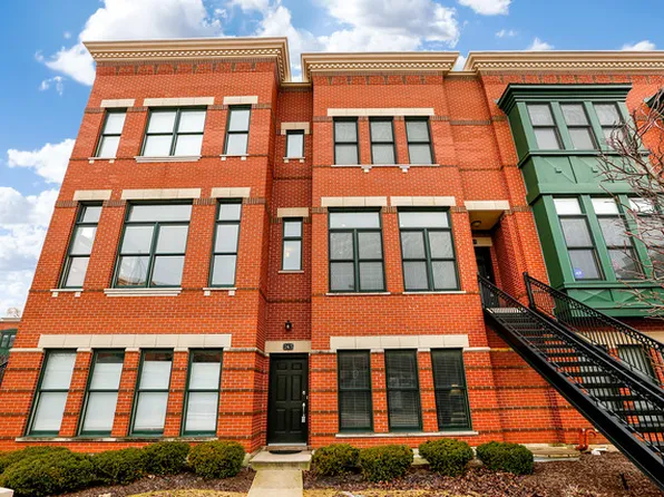 243 W Wood St #68B, Palatine, IL 60067