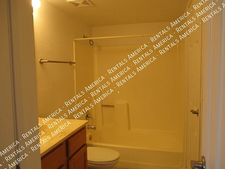 330 S Beck Ave #224 — Photo 15