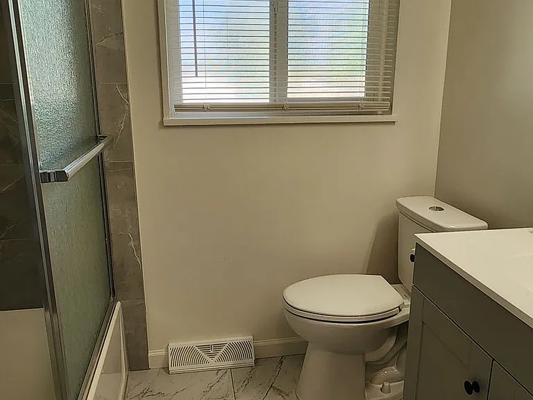 5060 S Fox St — Photo 12