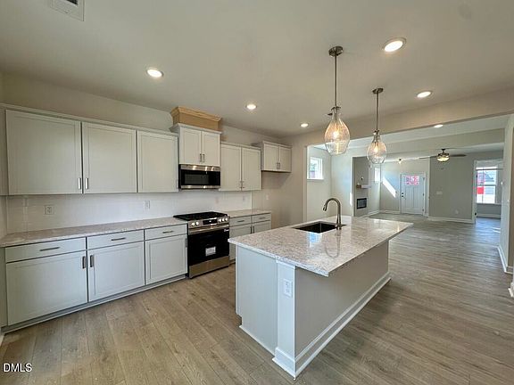 6th image of this home