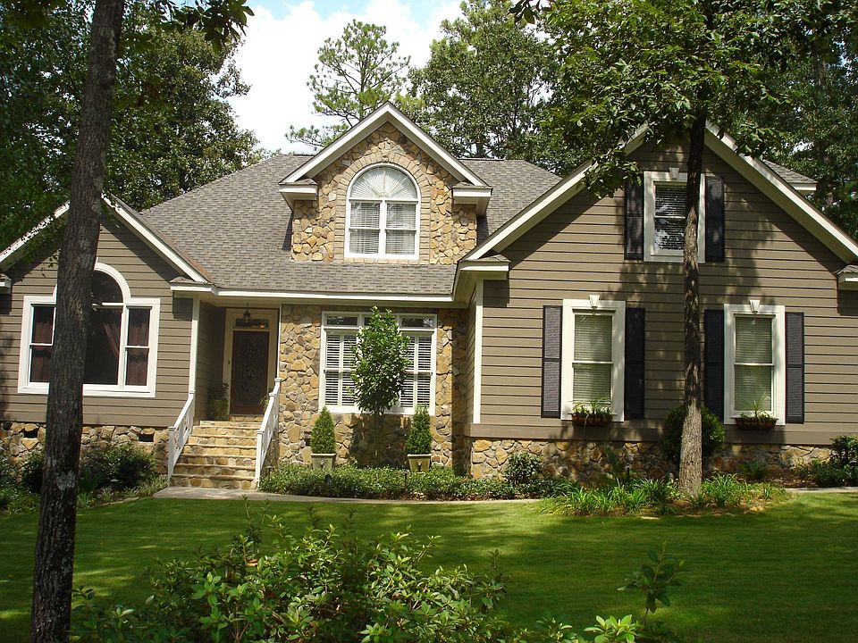 Hardieplank and Tennessee Fieldstone renovation in 2006