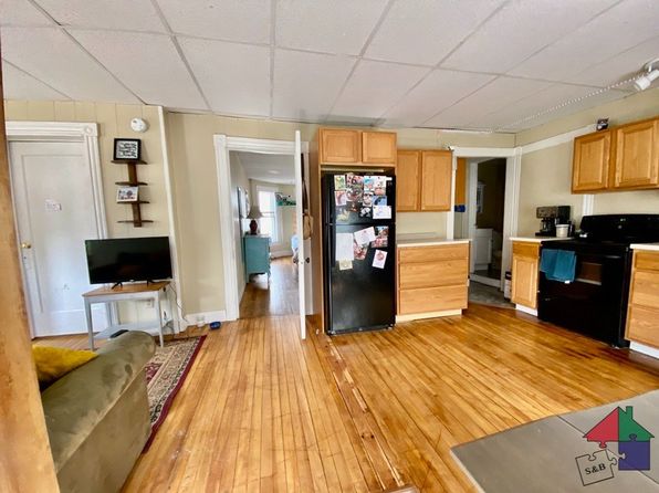 235 Elm St #3A