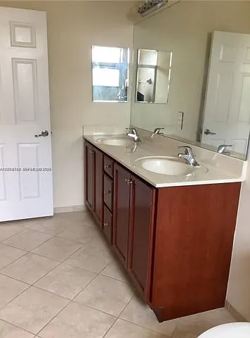 8879 SW 227th Ter — Photo 7