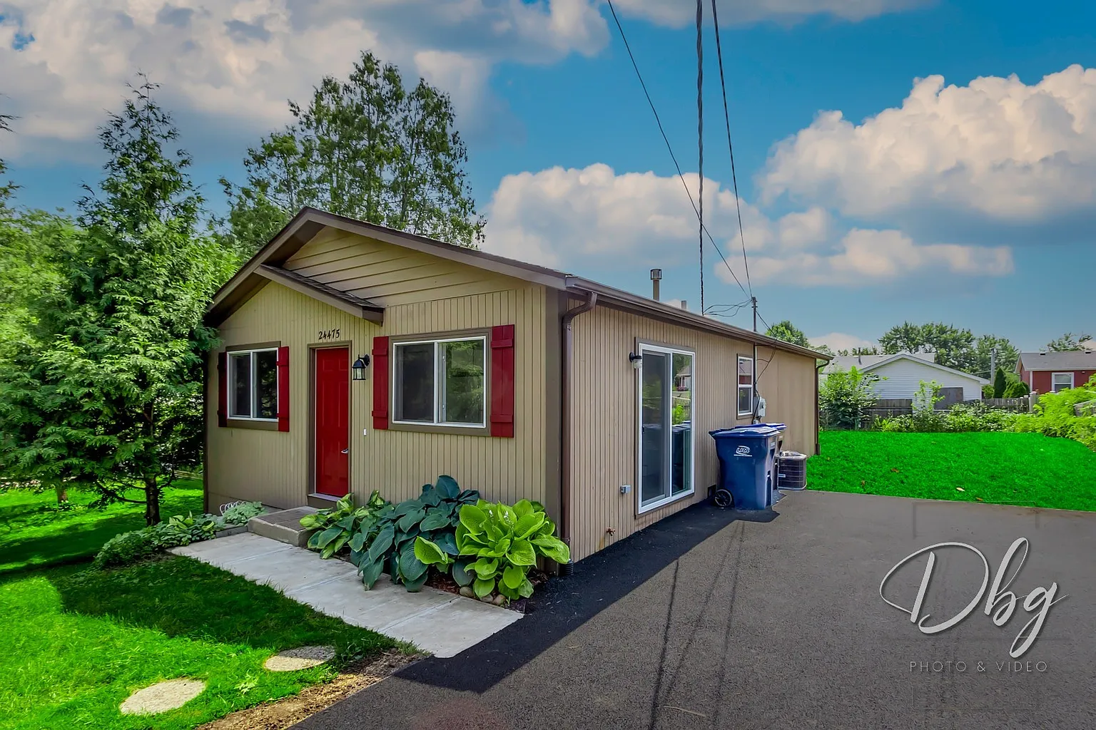 24475 W Norelius Ave photo 1