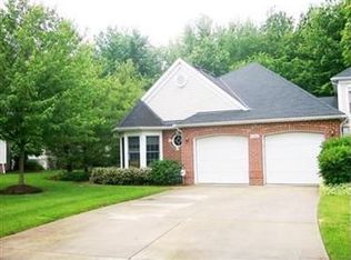 2794 Wyndgate Ct #1, Westlake, OH 44145
