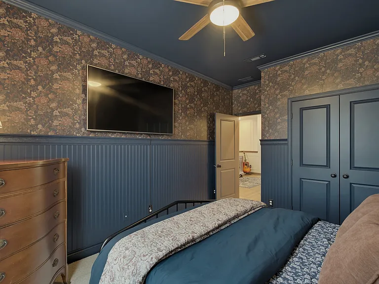 1517 Irving Hill Dr — Photo 20