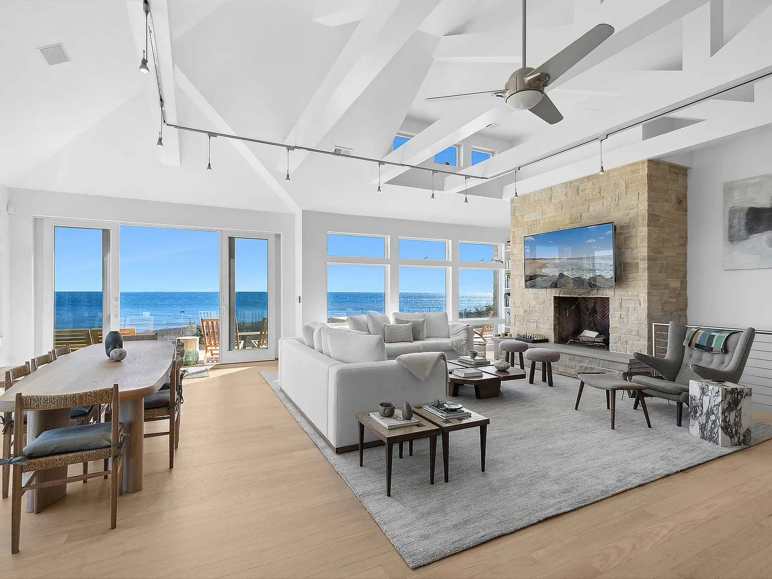 Montauk Coastal Living with Endless Ocean Views — Photo 4
